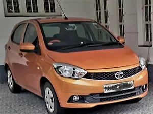 Second Hand Tata Tiago Revotron XTA [2017-2019] in Kottayam