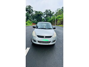 Second Hand Maruti Suzuki Swift VXi in North Goa