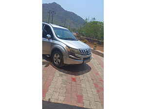 Second Hand महिंद्रा XUV500 w6 in बनासकांठा