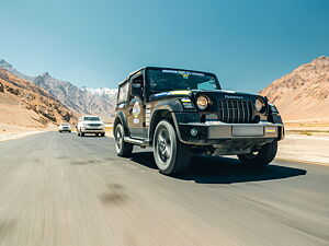 Second Hand Mahindra Thar LX Convertible Petrol AT in Ghumarwin