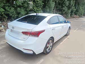 Second Hand हुंडई वरना sx (o) 1.6 crdi in विशाखापटनम