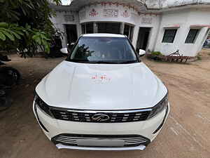 Second Hand महिंद्रा xuv300 W8 (O) 1.2 पेट्रोल [2019] in पटना