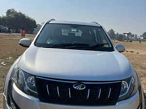 Second Hand महिंद्रा XUV500 w6 1.99 in गाज़ियाबाद