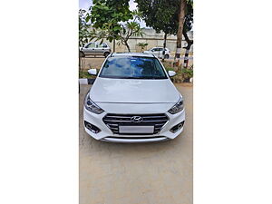 Second Hand Hyundai Verna SX (O) Anniversary Edition 1.6 CRDi in Bangalore