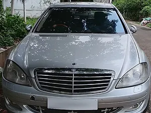 Second Hand मर्सिडीज़ बेंज़ एस-क्लास 320 cdi in विशाखापटनम
