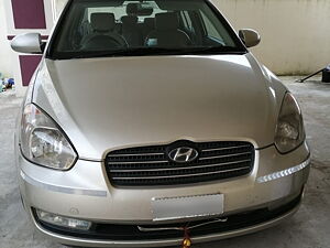 Second Hand Hyundai Verna CRDI VGT SX 1.5 in Hyderabad