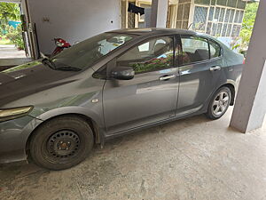 Second Hand Honda City 1.5 V MT in Delhi