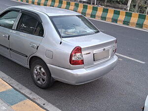 Second Hand Hyundai Accent CNG in Delhi