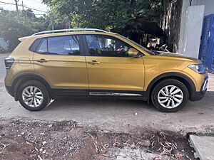 Second Hand Volkswagen Taigun Highline 1.0 TSI AT in Hyderabad