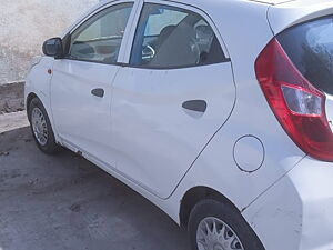 Second Hand Hyundai Eon Era + in Junagadh