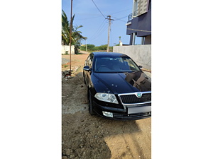 Second Hand Skoda Laura L&K 1.9 PD MT in Chennai