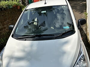 Second Hand Hyundai Eon Magna + in Kozhikode