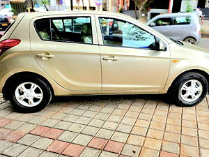 Second Hand Hyundai i20 Asta 1.4 (AT) in Bangalore