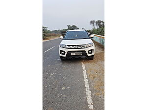 Second Hand Maruti Suzuki Vitara Brezza LXi in Greater Noida