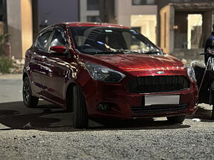 Second Hand Ford Figo Titanium1.5 TDCi in Surat