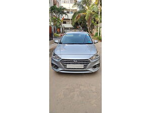 Second Hand Hyundai Verna SX 1.6 VTVT in Hyderabad