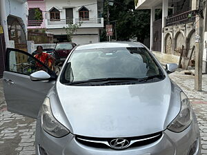 Second Hand Hyundai Elantra 1.6 SX AT in Lucknow