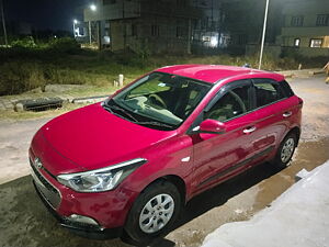 Second Hand Hyundai Elite i20 Magna 1.2 [2016-2017] in Dharwad