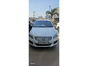 Second Hand Maruti Suzuki Ciaz ZDi SHVS in Surat