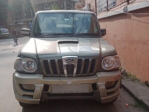 Second Hand Mahindra Scorpio VLX 2WD Airbag Special Edition BS-IV in Kolkata