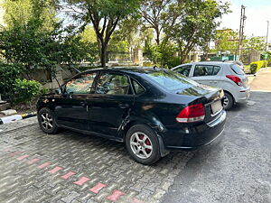 Second Hand Volkswagen Vento Highline Diesel in Mohali