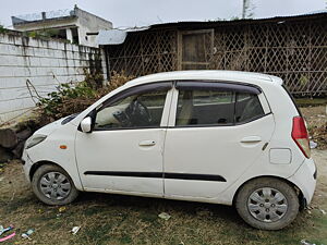 Second Hand Hyundai i10 Sportz 1.2 in Shahjahanpur