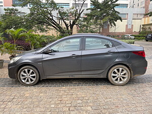 Second Hand Hyundai Verna Fluidic 1.6 VTVT SX in Bangalore