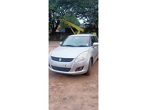 Second Hand Maruti Suzuki Swift VXi in Pune