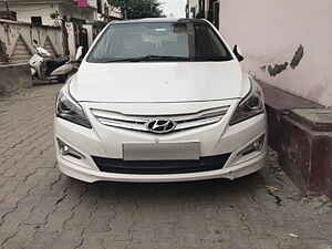 Second Hand हुंडई वरना 1.6 crdi s in हिसार