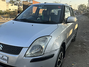 Second Hand Maruti Suzuki Swift LXi in Amravati