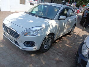 Second Hand Maruti Suzuki DZire VDi in Sitapur