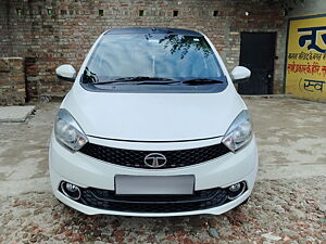 Second Hand Tata Tiago Revotorq XZ [2016-2019] in Bahraich