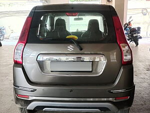 Second Hand Maruti Suzuki Wagon R ZXi 1.2 AMT in Ranchi