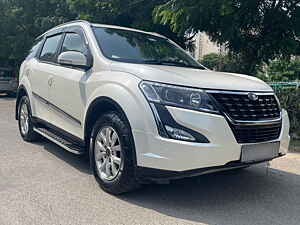 Second Hand महिंद्रा XUV500 w9 [2018-2020] in नोएडा