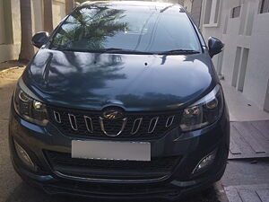 Second Hand Mahindra Marazzo M4 8 STR in Junagadh