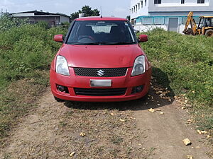 Second Hand Maruti Suzuki Swift VXi in Nashik