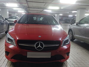 Second Hand Mercedes-Benz W110 Diesel in Kolkata