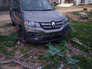 Second Hand Renault Kwid RXL in Bhuj