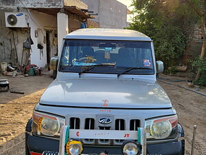 Second Hand Mahindra Bolero SLX BS IV in Ahmedabad