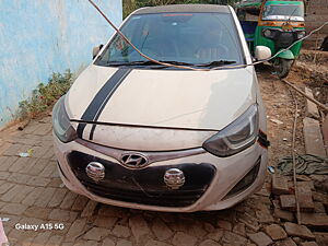 Second Hand Hyundai i20 Sportz 1.4 CRDI in Darbhanga