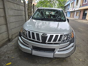 Second Hand Mahindra XUV500 W8 in Bhopal