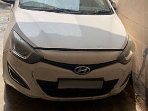 Second Hand Hyundai i20 Magna 1.4 CRDI in Tarn Taran