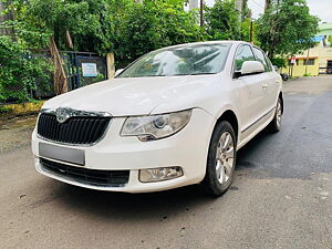 Second Hand Skoda Superb 3.6 FSI 4x4 in Bhopal