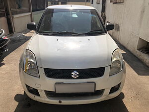 Second Hand Maruti Suzuki Swift VXi in Nadiad