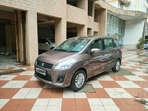 Second Hand Maruti Suzuki Ertiga Vxi in Mumbai