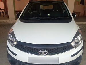 Second Hand Tata Tiago NRG Petrol in Lucknow