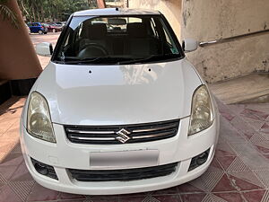 Second Hand Maruti Suzuki Swift DZire VXi in Navi Mumbai