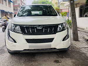 Second Hand महिंद्रा XUV500 w10 ऑटोमैटिक in दिल्ली