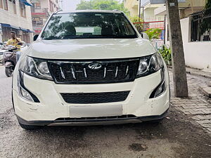 Second Hand Mahindra XUV500 W10 AT in Delhi