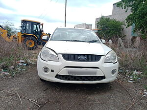 Second Hand Ford Fiesta/Classic 1.4 TDCi Titanium in Parbhani